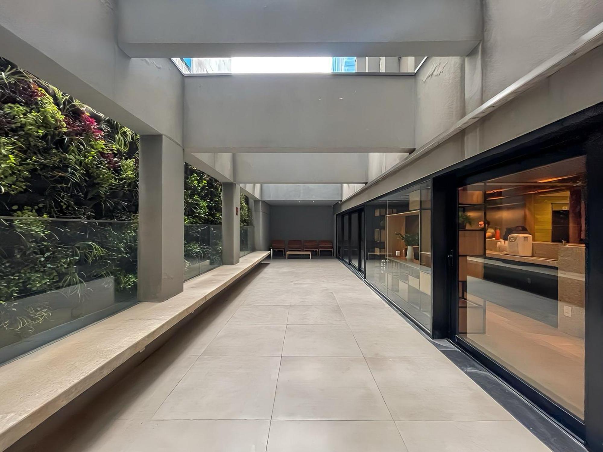 Vn Capote Valente: Conforto E Estilo Em Sao Paulo, Sao Paulo